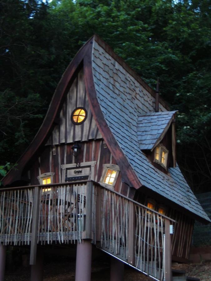 Hexenhaeuschen Am Waldrand Villa Annweiler am Trifels Eksteriør billede